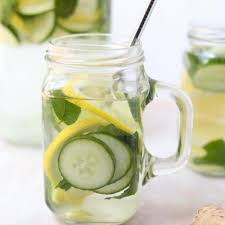 Cucumber mint detox water